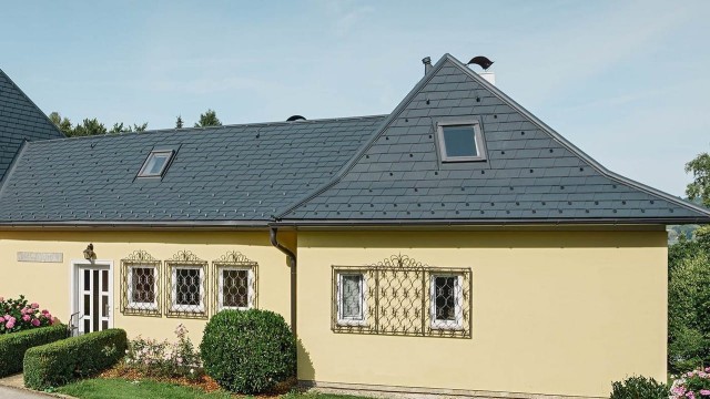 Dachówka łupkowa (Antracyt) - Okna dachowe